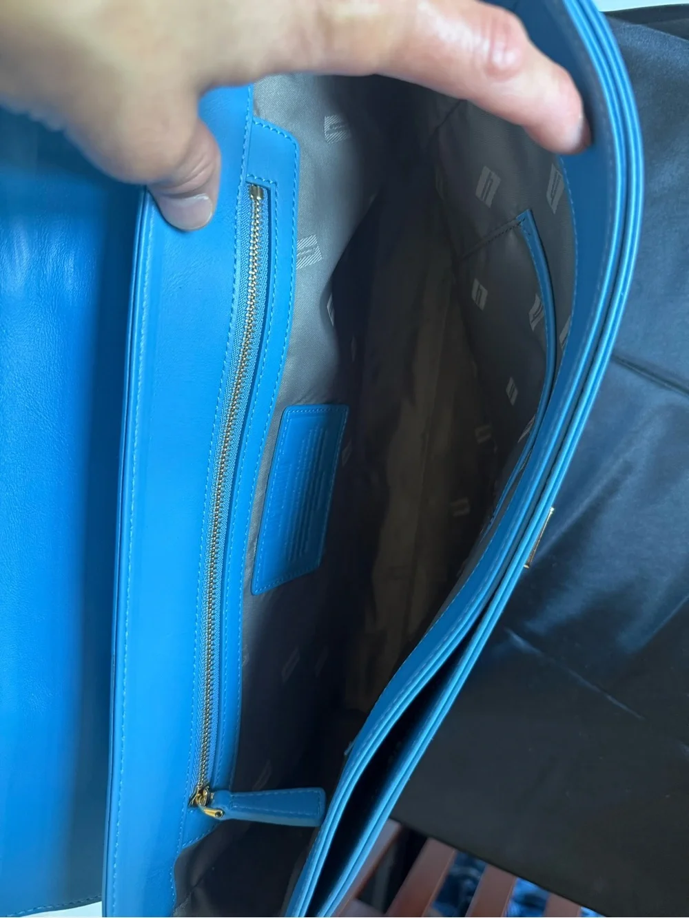 Hartmann Noviana Blue Leather Shoulder Bag Satchel with Crossbody Strap NWOT